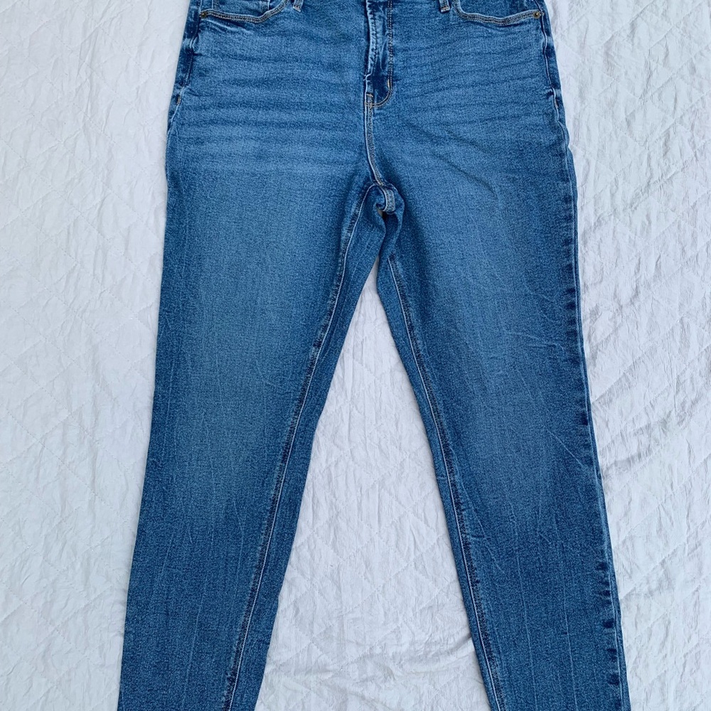 Old Navy Rockstar Super Skinny High-Rise Jeans 14